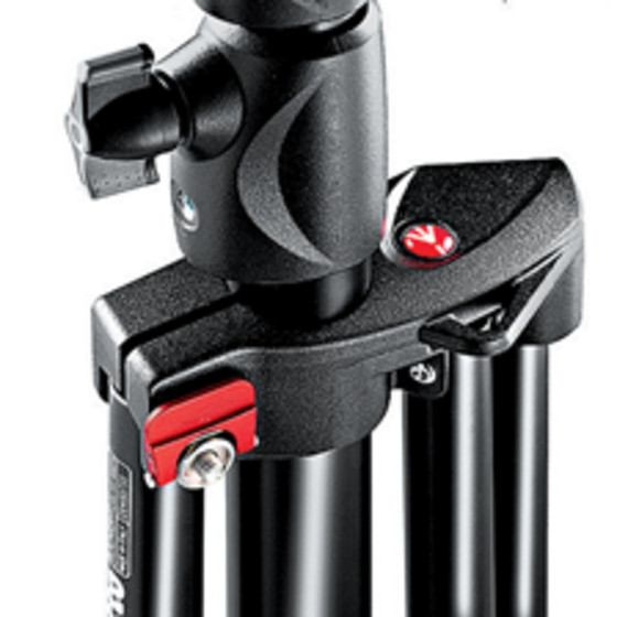 Manfrotto 1004BAC Master Stativ schwarz 4-teilige Sule Alu