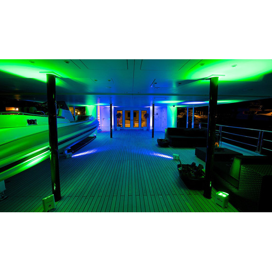 Chauvet DJ Freedom Par Hex-4 Wireless DMX Akku LED Spot 4x10Watt