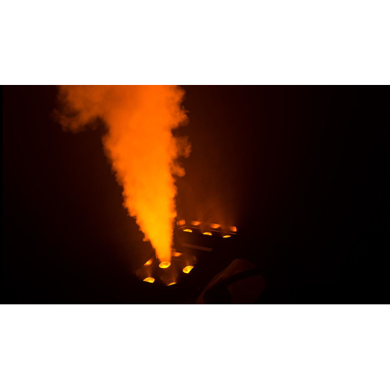Chauvet DJ Geyser P7 Effekt Nebelmaschine mit 4+3x9W LED CO2 Effekt DMX two color smoke