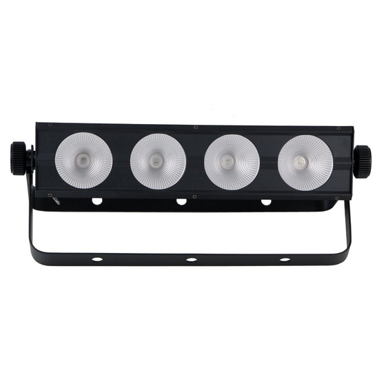 Involight COBBAR415 COB LED Matrix-Bar mit 4x 15 Watt RGB Chip-On-Board LEDs.